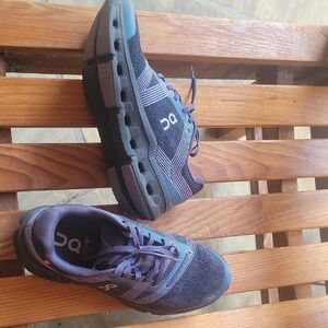 On Running Black Athletic Shoes with Breathable Mesh